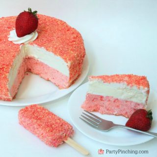 strawberry shortcake ice cream bar cake, easy strawberry cake ice cream dessert, good humor strawberry shortcake ice cream bar, summer treat strawberry ice cream, box cake ice cream cake, frozen summer treat for kids, ice cream bar cake, ice cream cake, sweet treats, fun food for kids