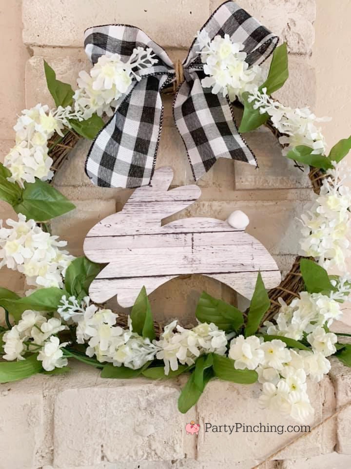 Dollar Tree DIY, Dollar Tree crafts, Easter Dollar store, dollar general diy, cheap inexpensive dollar store decor, budget crafts, bunny wreath, easter farmhouse wreath, easy bunny farmhouse rustic decor Easter